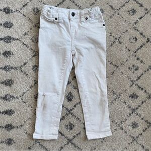 Cherokee White Denim Capris